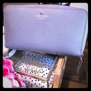 Kate Spade ♠️ Wallet in Gray